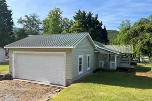 92 Bleckley Dr, Clayton, GA 30525 - Photo 3
