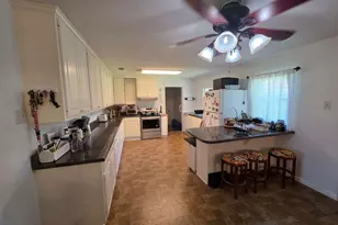 110 W Broad, Norman Park, GA 31771 - Photo 7