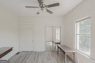 1358 W Poplar St, Griffin, GA 30224 - Photo 11