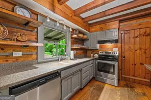 916 Old Cashes Valley Rd, Blue Ridge, GA 30513 - Photo 23