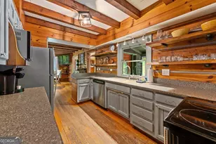916 Old Cashes Valley Rd, Blue Ridge, GA 30513 - Photo 21