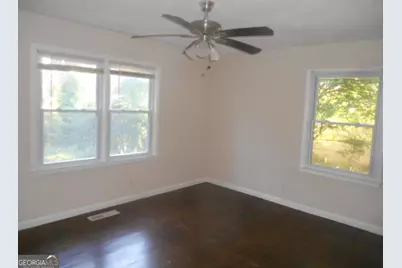 4022 Clark Drive, Ellenwood, GA 30294 - Photo 9