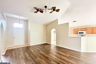 94 E Pine Bluff Blvd, Kingsland, GA 31548 - Photo 5