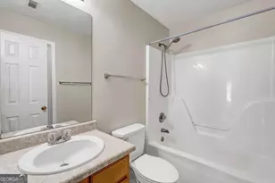 6827 Hill Creek Cove, Lithonia, GA 30058 - Photo 33