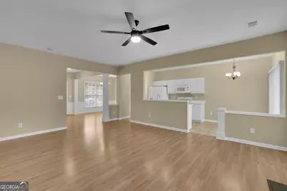 7204 Richland Court, Roswell, GA 30076 - Photo 9