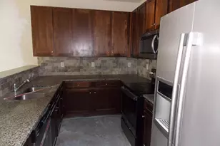 5918 Cassie Dr, Lithonia, GA 30038 - Photo 5