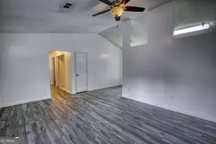 2119 SW Briar Glen Ln, Atlanta, GA 30331 - Photo 9