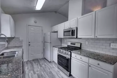 2119 SW Briar Glen Lane, Atlanta, GA 30331 - Photo 13