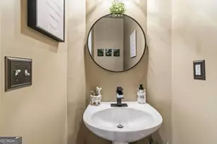 5137 Madeline Pl, Stone Mountain, GA 30083 - Photo 5