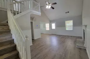 611 Leigh Ct, Winder, GA 30680 - Photo 3