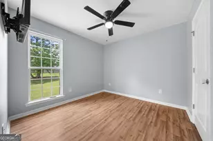 176 Sandalwood Cir, Statesboro, GA 30458 - Photo 19