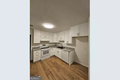 2896 Old South Drive, Jonesboro, GA 30236 - Photo 7