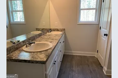 491 Riley Circle NW, Milledgeville, GA 31061 - Photo 7