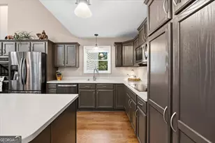 2011 Fieldcrest Ln, Madison, GA 30650 - Photo 9