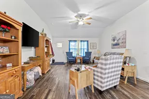 76 Tree top Ln, Jesup, GA 31545 - Photo 5
