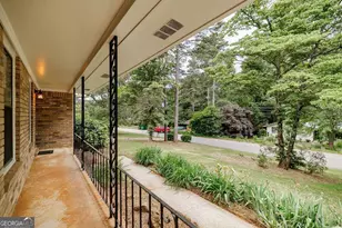 265 University Cir, Athens, GA 30605 - Photo 9