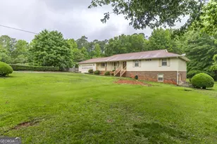 411 Hickory Ln, Griffin, GA 30223 - Photo 3