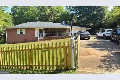 1775 Crestridge Drive SE, Marietta, GA 30067 - Photo 1