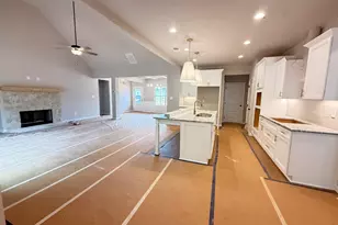 61 Root Dr, Newnan, GA 30263 - Photo 9