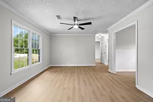 379 Wynn Rd, Newnan, GA 30263 - Photo 5