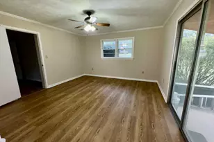 606 Viewpoint Dr, Jackson, GA 30233 - Photo 9