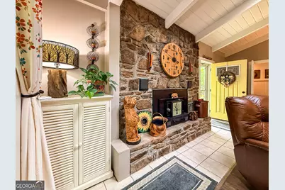 131 Scarlet Oak Drive, Cleveland, GA 30528 - Photo 3
