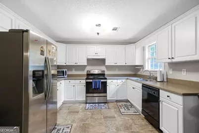 115 S Robin Lane, Newnan, GA 30263 - Photo 23