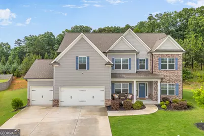 305 Parkers Place, Hoschton, GA 30548 - Photo 1