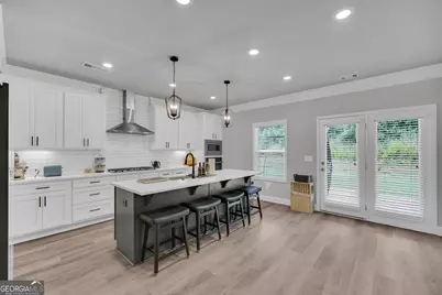 305 Parkers Place, Hoschton, GA 30548 - Photo 29