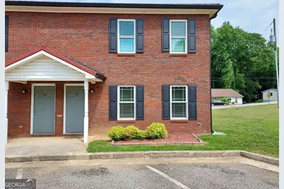 160 Second Street TOWNHOME #2, Winder, GA 30680 - Photo 3