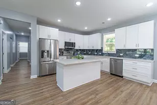 567 M L King Jr Dr, Jefferson, GA 30549 - Photo 7
