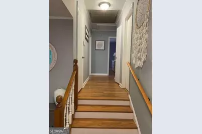 4004 Sheldon Drive NE, Atlanta, GA 30342 - Photo 3