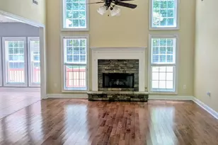 110 Lyndhurst Way, Sharpsburg, GA 30277 - Photo 7