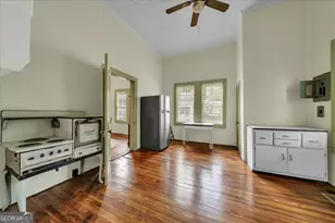 333 2nd St, Danville, GA 31017 - Photo 17