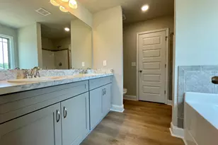 176 Country World Dr, Macon, GA 31211 - Photo 17
