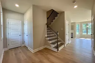 176 Country World Dr, Macon, GA 31211 - Photo 13