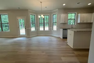 176 Country World Dr, Macon, GA 31211 - Photo 5