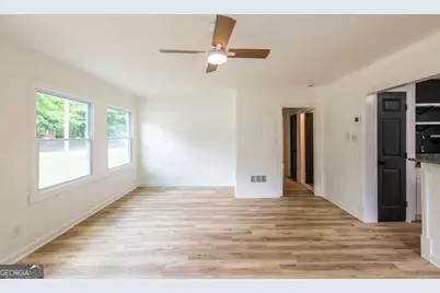2266 Old Spring Road SE, Smyrna, GA 30080 - Photo 11