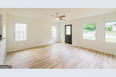 2266 Old Spring Road SE, Smyrna, GA 30080 - Photo 9