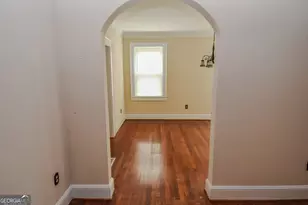 847 E College St, Griffin, GA 30224 - Photo 9