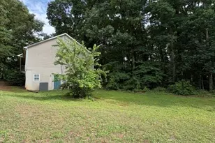22 Rock Crest Ln, Jefferson, GA 30549 - Photo 3