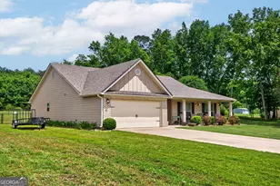 304 Highlands Dr, Winterville, GA 30683 - Photo 5