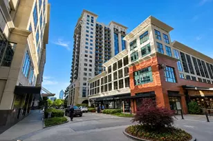 3040 Peachtree Rd NW, Atlanta, GA 30305 - Photo 29