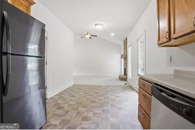 117 E Woodland Manor, Temple, GA 30179 - Photo 9