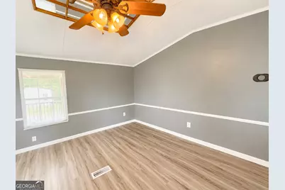 240 Bayberry Drive, Byron, GA 31008 - Photo 9