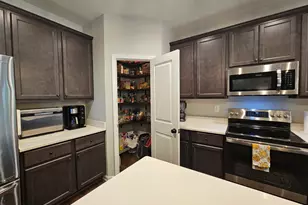 192 Village Pass, Statham, GA 30666 - Photo 11