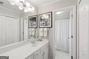 1194 Brookhaven Glen, Atlanta, GA 30319 - Photo 35