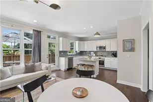 1194 Brookhaven Glen, Atlanta, GA 30319 - Photo 19