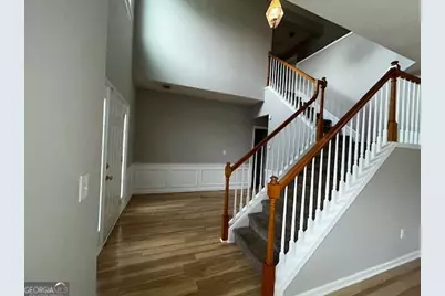 658 Glenbarrett Court NE, Marietta, GA 30066 - Photo 3