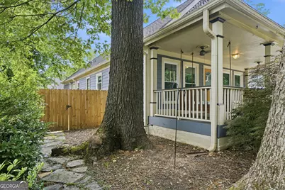2266 Memorial Drive SE, Atlanta, GA 30317 - Photo 5